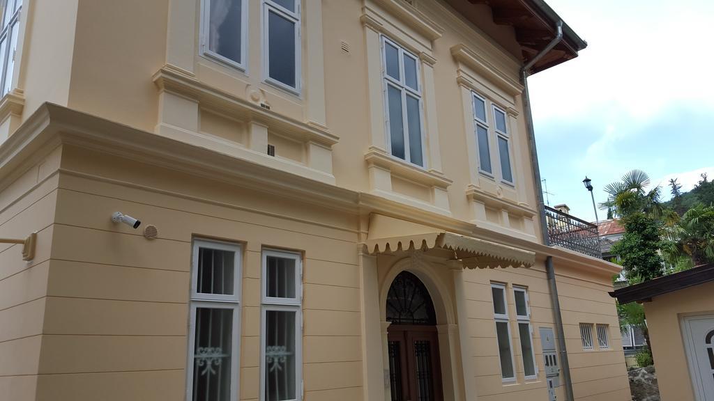 Apartments Villa Atta Opatija Exterior foto