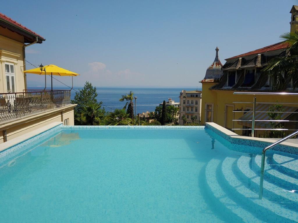 Apartments Villa Atta Opatija Exterior foto